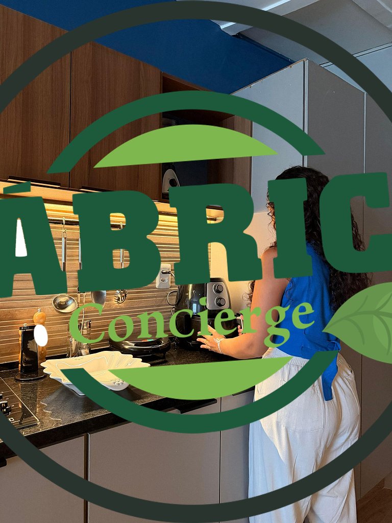 English Studio 1610 — Double bedroom and living area, close